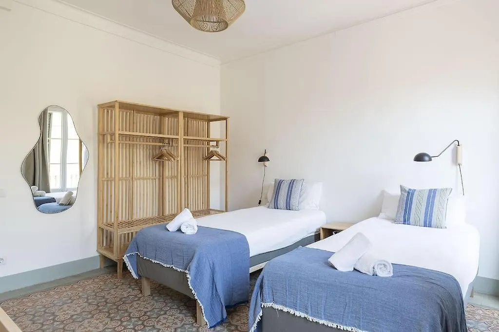 Canela Homes Barcelona Fontana Spanien