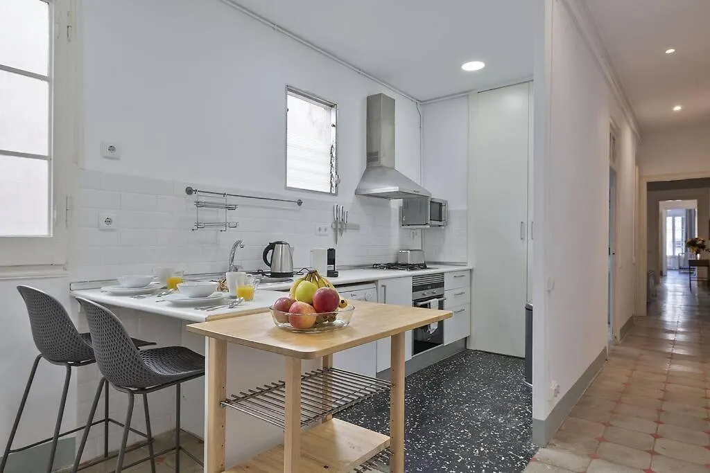 Canela Homes Barcelona Fontana Spanien