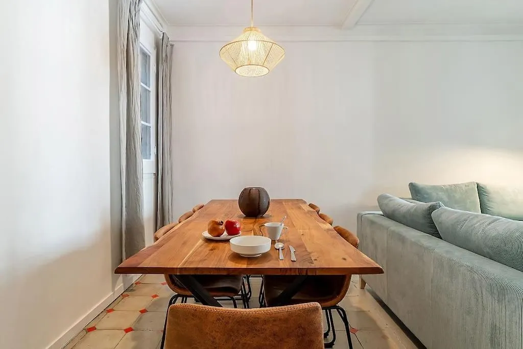Canela Homes Barcelona Fontana Lägenhet
